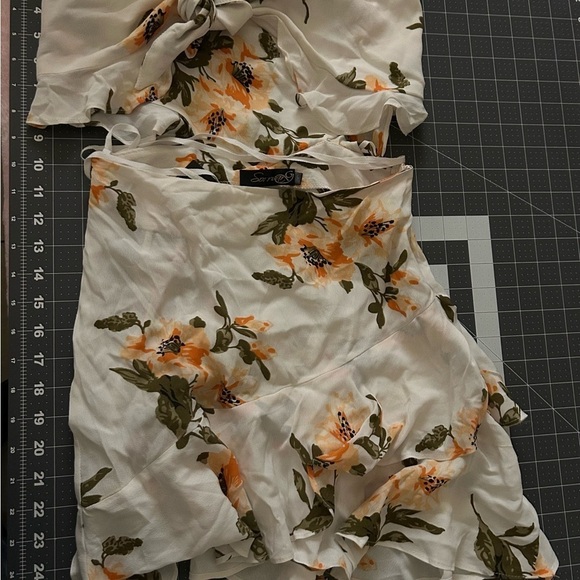Dresses & Skirts - Floral Mini Dress - White and Orange